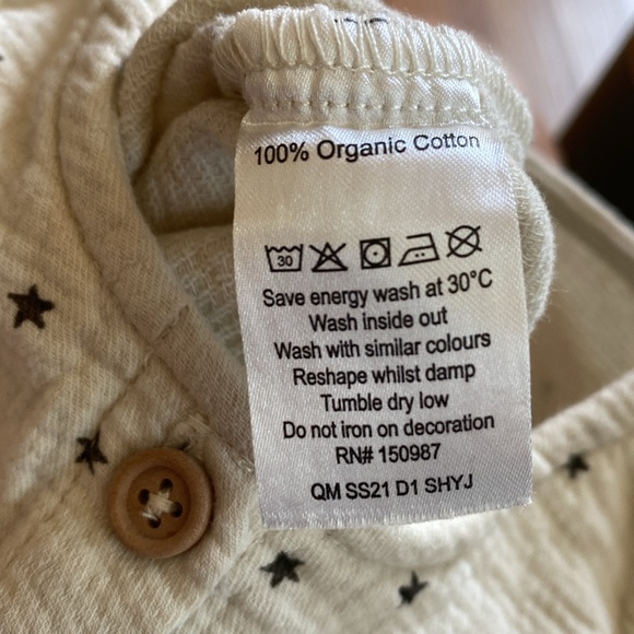 Quincy Mae Star Romper - Picture 6 of 6